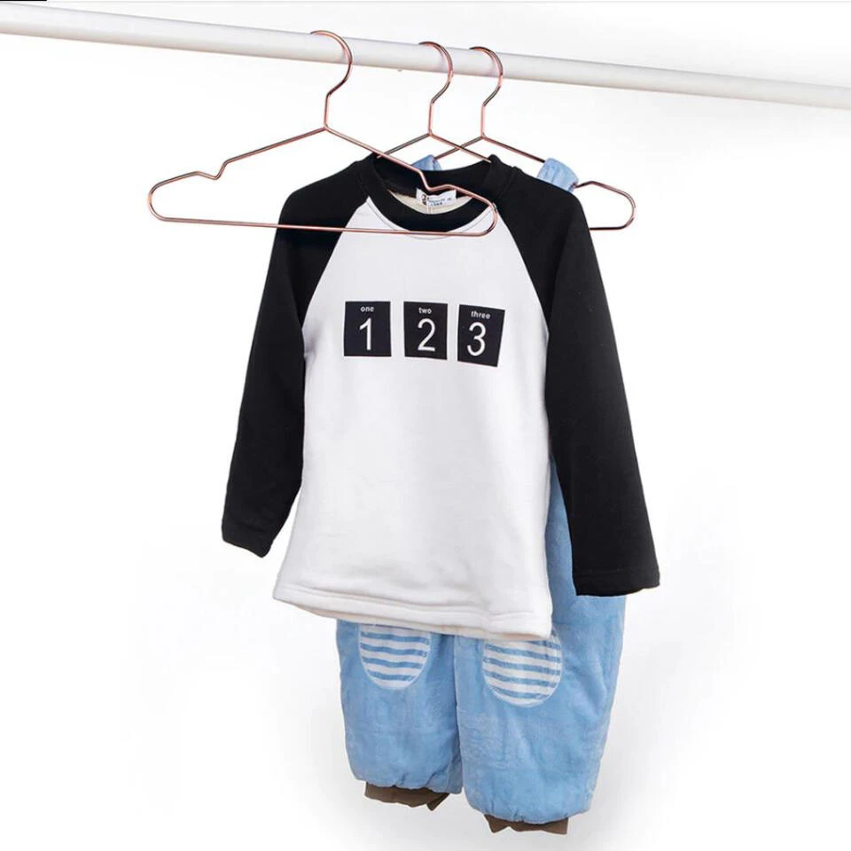 QUVIO Kledinghanger Set Van 5 - Metaal - Koperkleur - Afbeelding 4